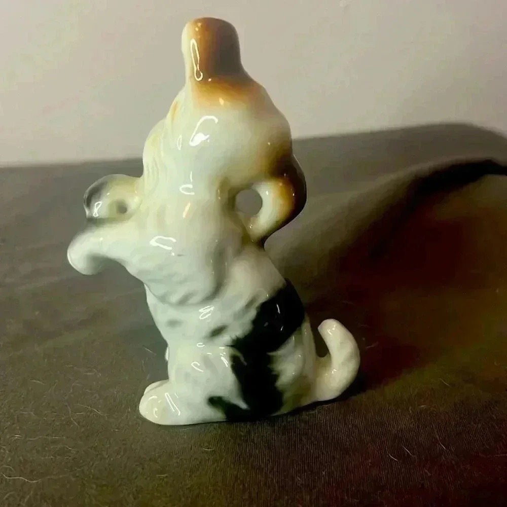 Vtg Ceramic porcelain Schnauzer Terrier Dog Figurine 4.5in tall ADORABLE Japan - Picture 2 of 3